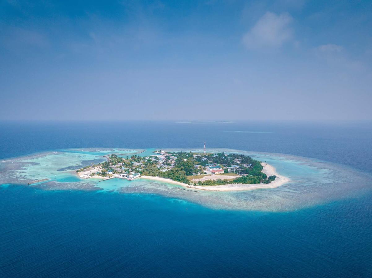 Отель Surfretreat Бодуфолуду Экстерьер фото